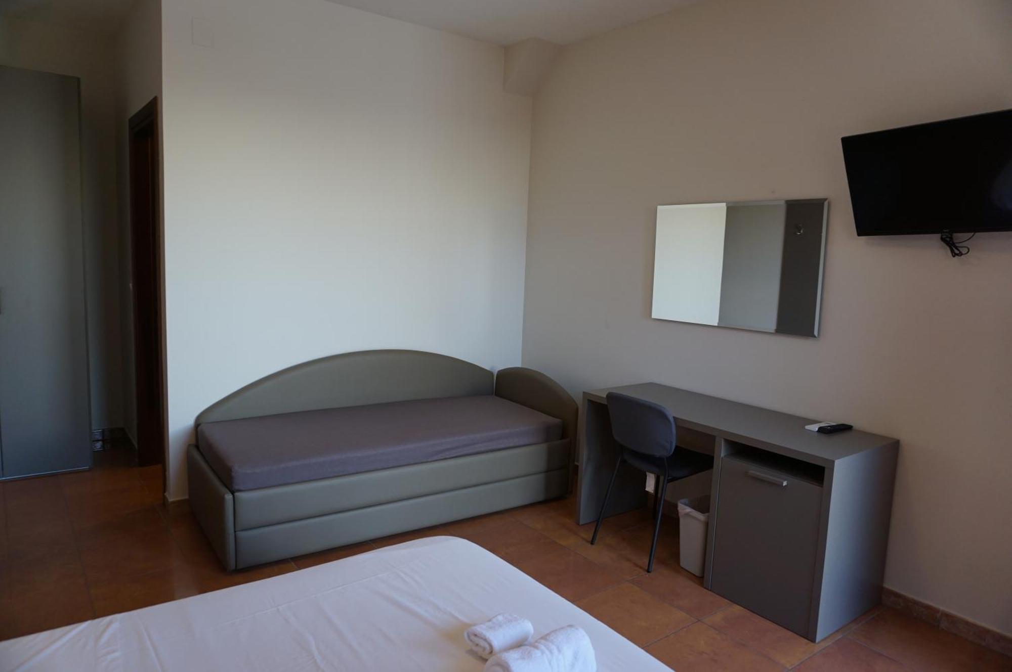 La Terrazza Motta Bed & Breakfast Atri Exterior foto